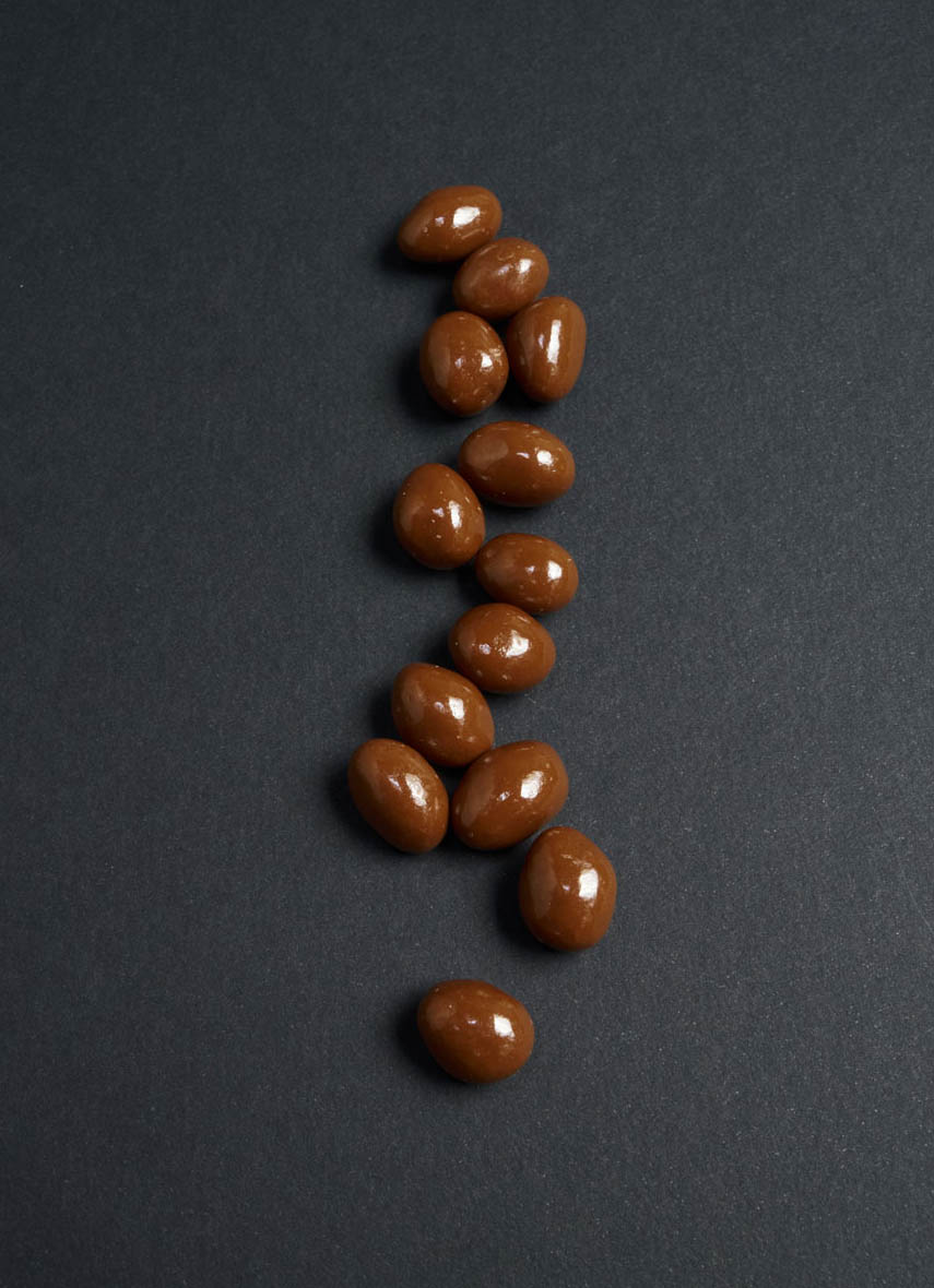 pistaches enrobées de chocolat au lait
