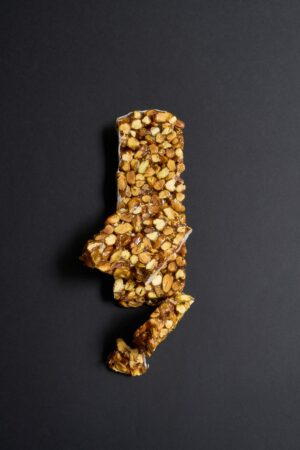 Svart nougat med pistasj